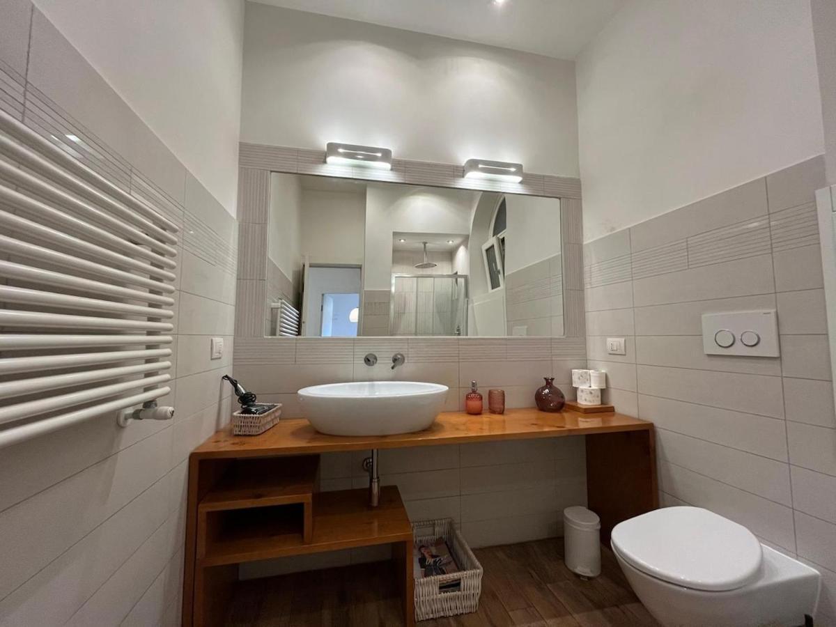 La Dolce Vita - Luxury Colosseum Boutique Apartment Rome Buitenkant foto