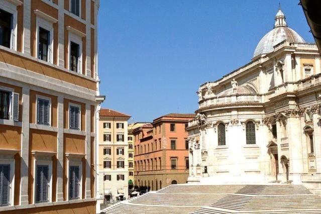 La Dolce Vita - Luxury Colosseum Boutique Apartment Rome Buitenkant foto