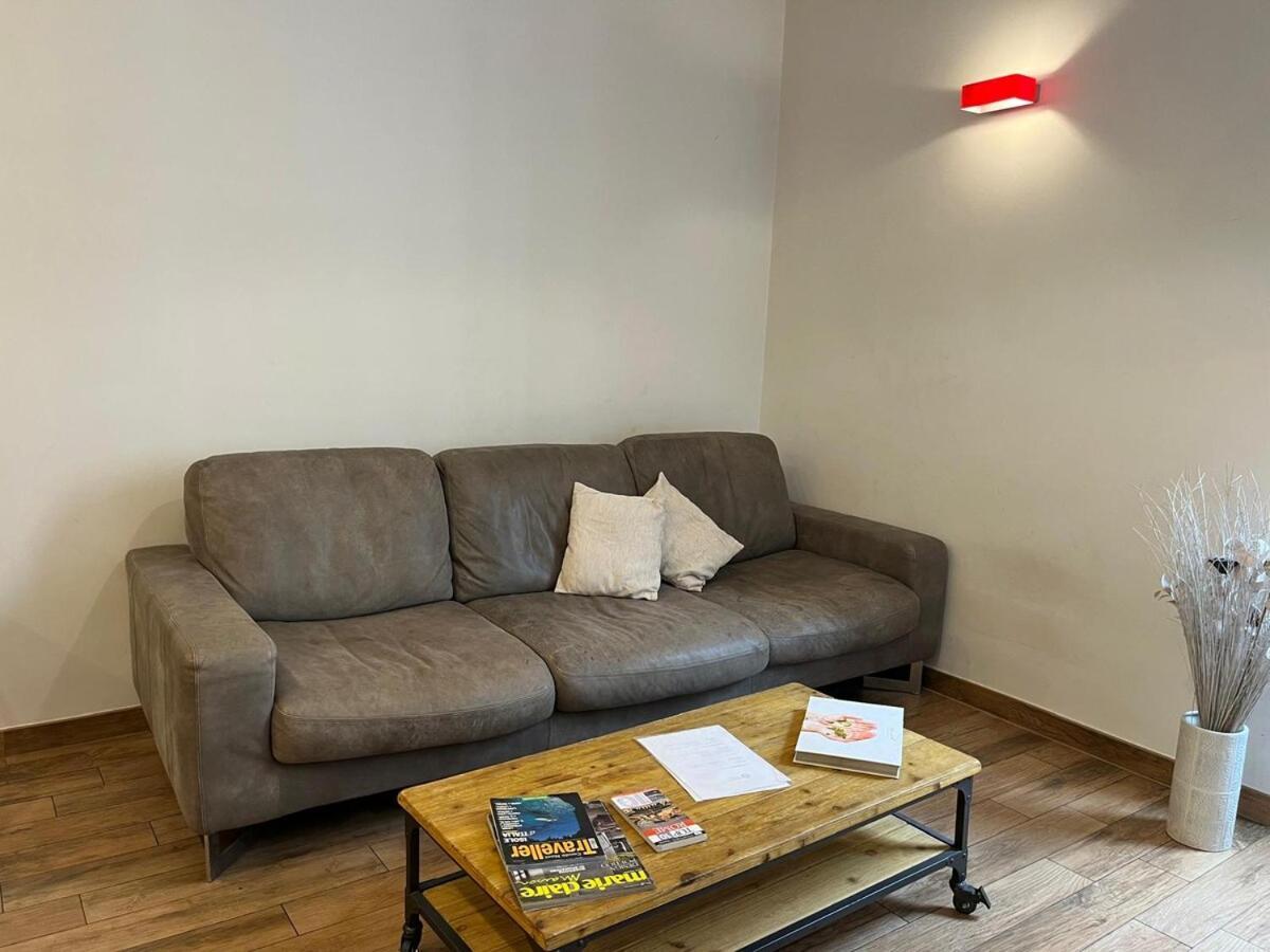 La Dolce Vita - Luxury Colosseum Boutique Apartment Rome Buitenkant foto