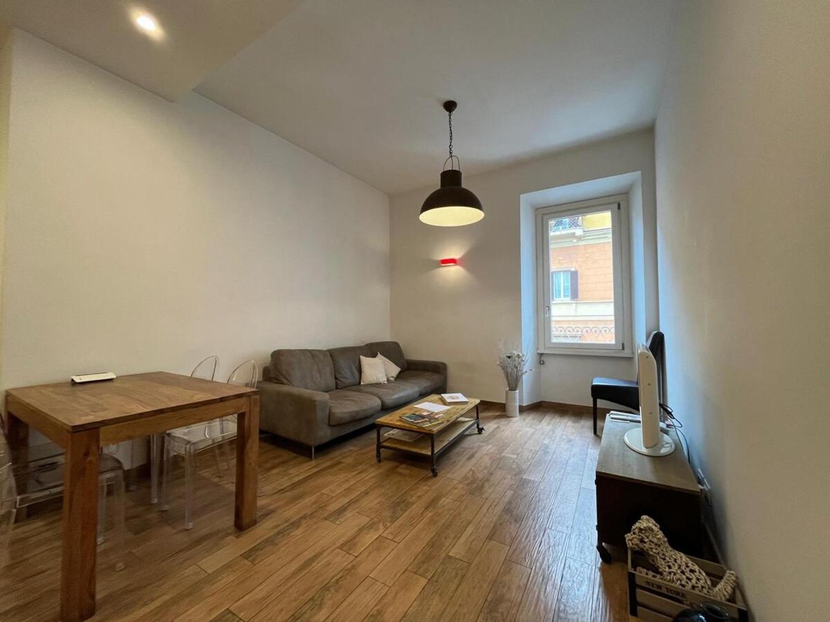 La Dolce Vita - Luxury Colosseum Boutique Apartment Rome Buitenkant foto